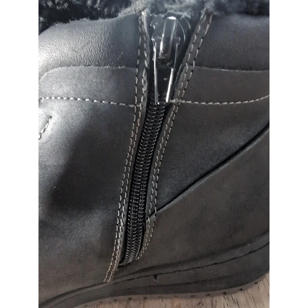B-52 by Bullboxer Chukka Boots Men's Black Topper Lined Casual Boots Size 11 New